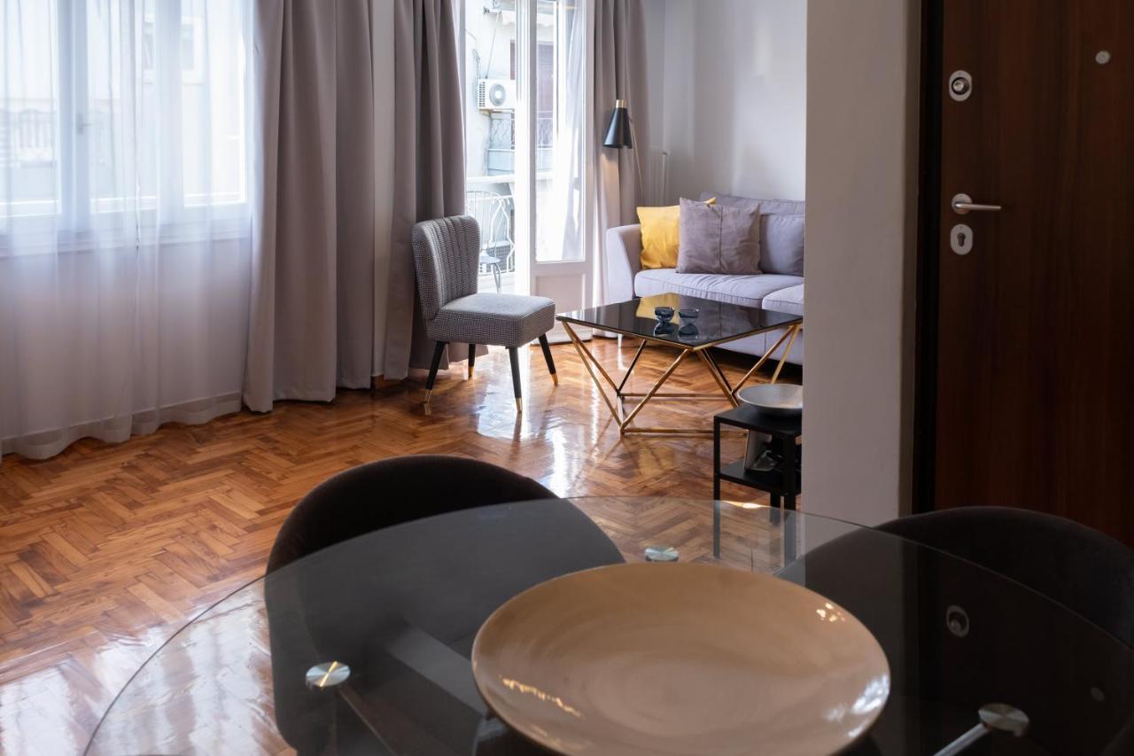 Daphnes Luxury Athens Center Apartment Bagian luar foto